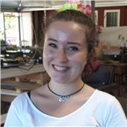 Ragazza di 22 anni con certificato C1 offre lezioni di tutoraggio per lingua inglese, dalla grammatica alla produzione orale